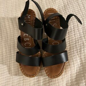 Musse & Cloud Black Leather Sandals